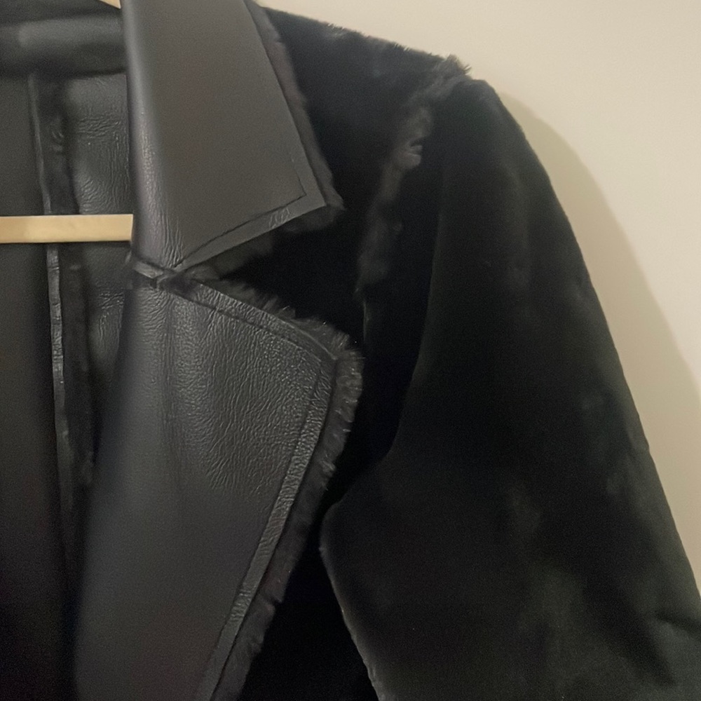 RARE Guess Reversible Faux Fur/Leather Jacket - Picture 7 of 9